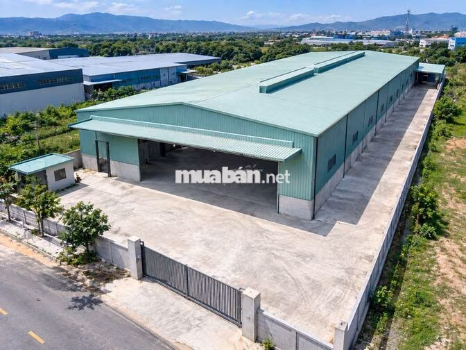 CHO THUÊ 3500M2 ĐẤT CÓ 2500M2 NHÀ XƯỞNG TẠI LIÊN CHIỂU, GIÁ 70K