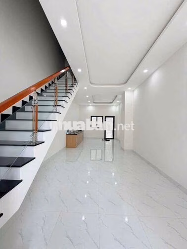 CHO THUÊ NHÀ NC ĐƯỜNG 18B (MÃ LÒ) - BÌNH TÂN - 10TRIEU- 2PN - HẺM XH