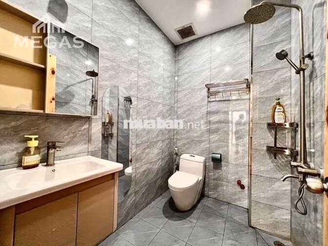 STUDIO CAO CẤP QUẬN 10 - BAN CÔNG - GẦN NGÃ 6 CỘNG HOÀ