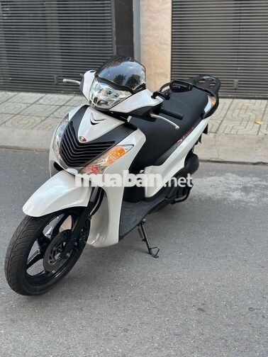 Honda SH 150cc ĐK 2015 lên full dàn áo ý khoá SMK