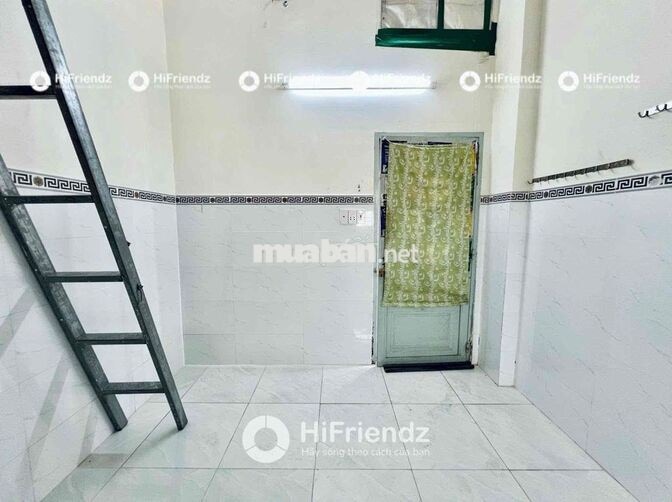 PHÒNG GIÁ RẺ - GÁC CAO - CÓ THANG MÁY - LÊ VĂN QUỚI