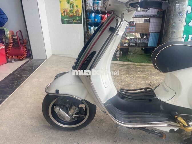 Piaggio Vespa 2019 Trắng