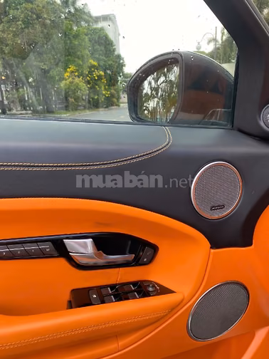 Bán xe Rang Rover Evoque Dynamic model 2016, mẫu mới, nội thất Humlmer