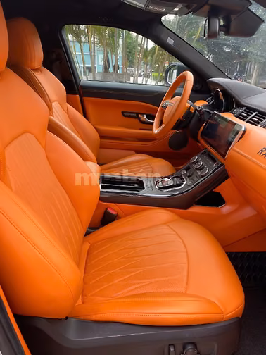 Bán xe Rang Rover Evoque Dynamic model 2016, mẫu mới, nội thất Humlmer