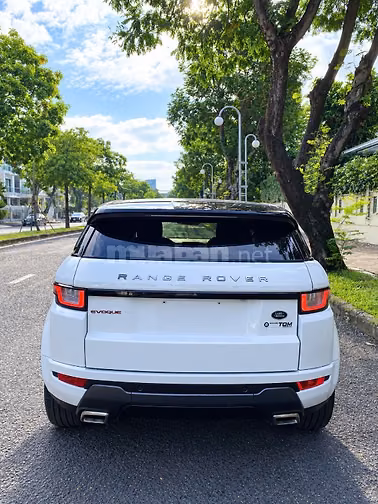 Bán xe Rang Rover Evoque Dynamic model 2016, mẫu mới, nội thất Humlmer
