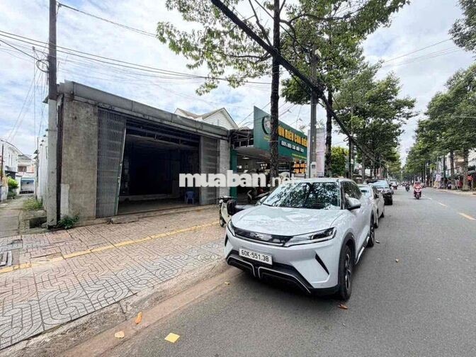 2 mặt tiền đường 4 trương định