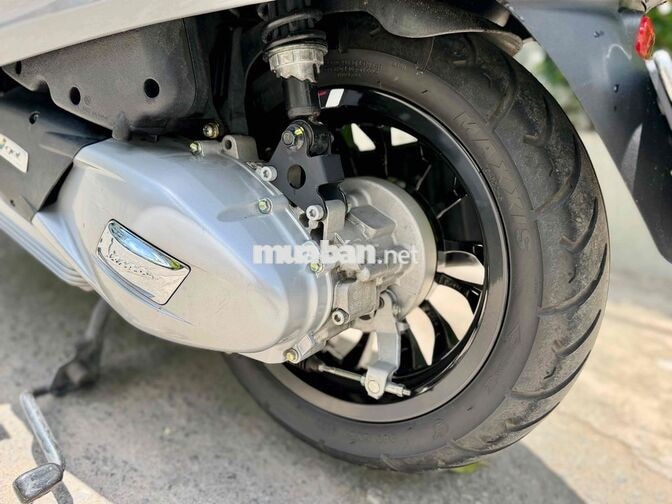 Piaggio Vespa 125 ABS 2020 Xám 9.000 km