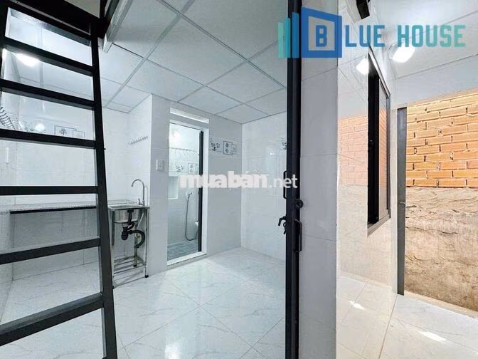 Phòng nằm ngay Đại Học Văn Hiến thuận tiện di chuyển