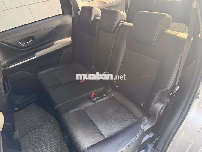 Toyota Veloz 2022 Số tự động Bạc Nhập khẩu
