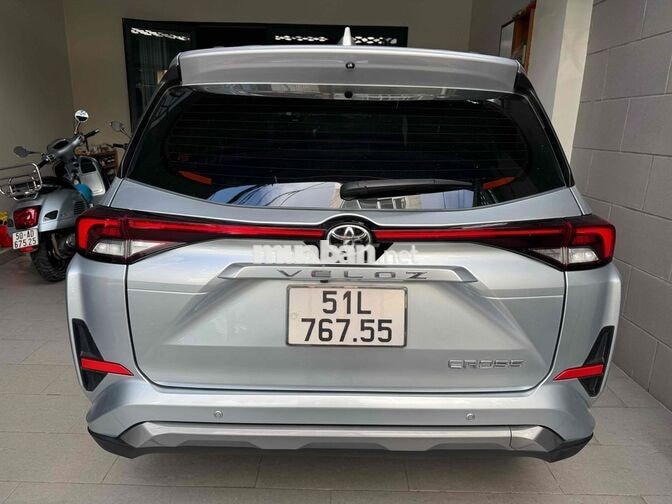 Toyota Veloz 2022 Số tự động Bạc Nhập khẩu
