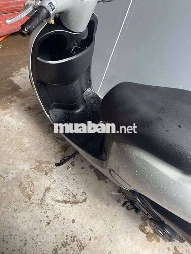 Xe tay ga Honda Giorno 50cc Xám