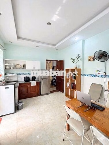Chính chủ bán nhà mặt tiền căn góc Nhất Chi Mai - VIP T3 sổ hoàn công