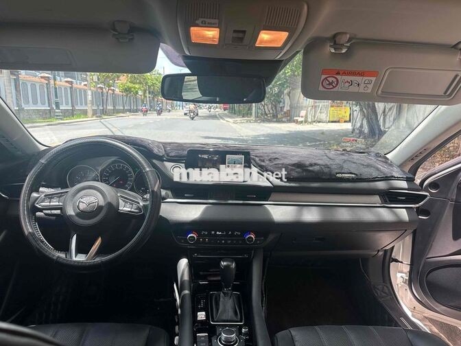 Mazda 6 2.0 Tự động Trắng 2024