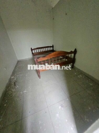 cho thuê mặt tiền đường chính Mai Đăng Chơn. 6 triệu tháng . hòa quý