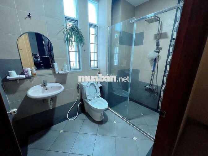 🔥 VILLA 5PN GARA Ô TÔ – MẶT TIỀN ĐƯỜNG 12 KHU BÊN SÔNG | 30TR/THÁNG