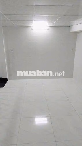 cho thuê nhà gác lững  Kiệt ô tô Bình Kỳ.- Hòa quý. 6 triêu tháng