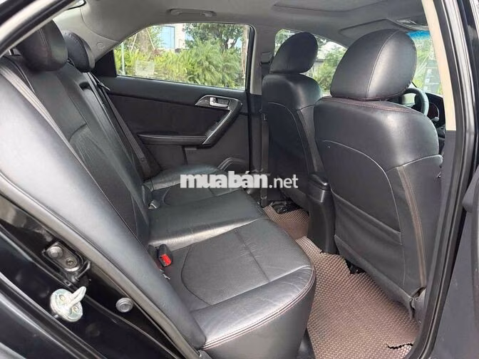Kia Cerato 2010 Đen Nhập khẩu 5 chỗ