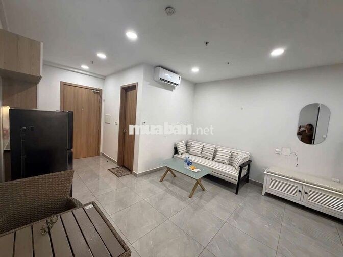 Cho thuê căn hộ Legacy Central full nội thất giá 5,5tr