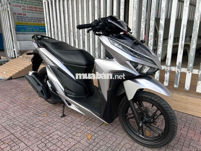 Honda Vario 150 Bạc Porsche zin êm đẹp chính chủ