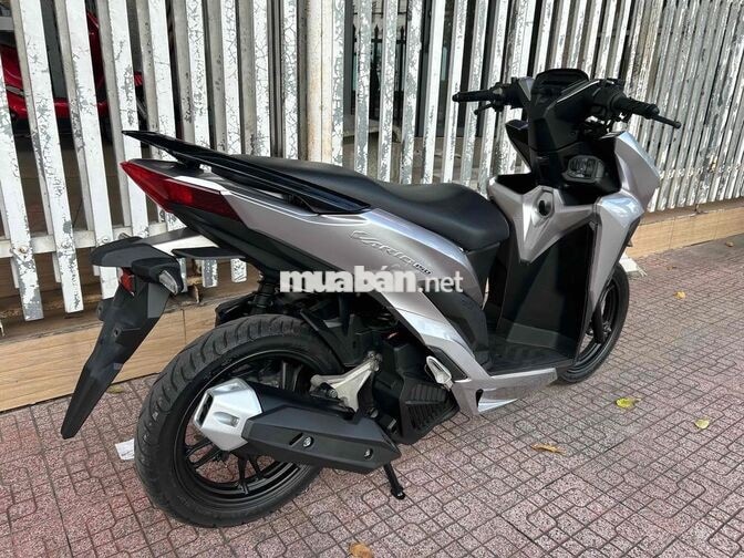 Honda Vario 150 Bạc Porsche zin êm đẹp chính chủ