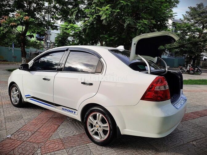 Chevrolet Spark 2018 Trắng