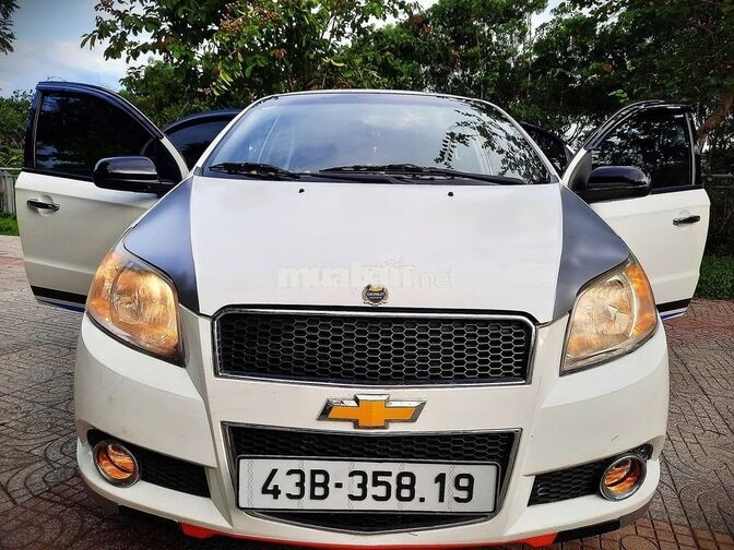Chevrolet Spark 2018 Trắng