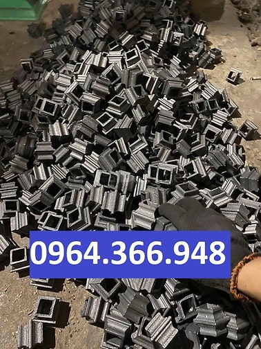 Ổ gang trang trí cho cổng sắt mỹ thuật