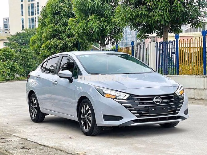 Nissan Almera V 2024 Trắng CVT 1 vạn km