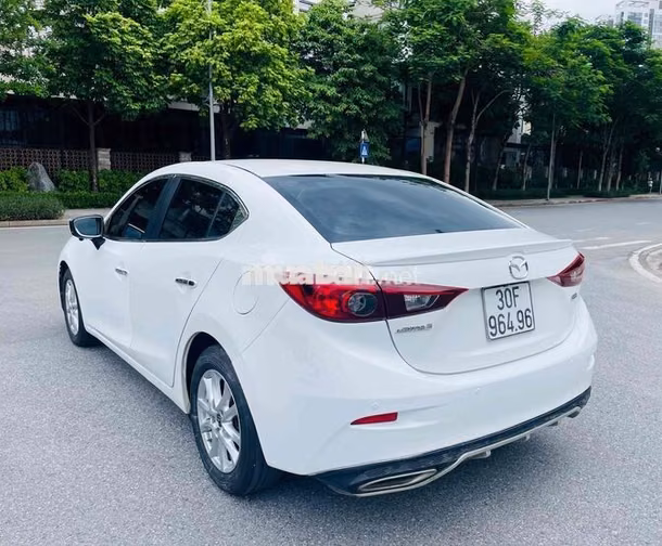 Mazda 3 1.5FL 2019 Trắng-Cực Chất.