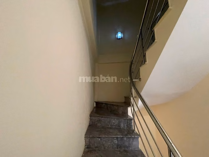 Cho thuê nhà ngõ 505 phố Bạch Mai, Hai Bà Trưng, Hà Nội