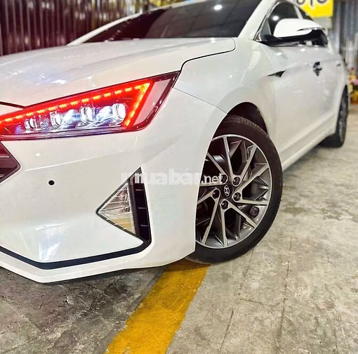 Hyundai Elantra GLS 2.0 2020 Trắng Tự động