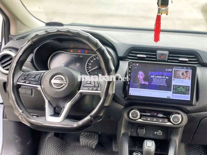 Nissan Almera V 2024 Trắng CVT 1 vạn km