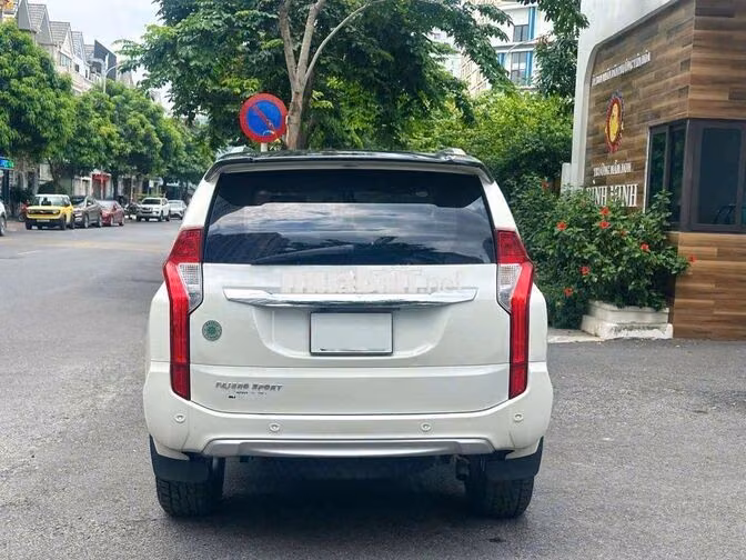 Pajero sport 2019 máy dầu 1 cầu siêu đẹp