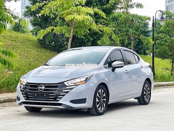 Nissan Almera V 2024 Trắng CVT 1 vạn km