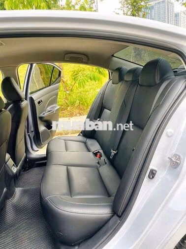Nissan Almera V 2024 Trắng CVT 1 vạn km