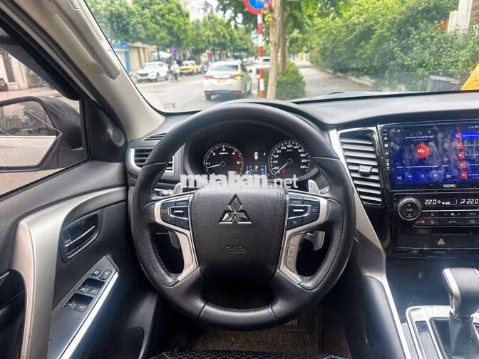 Pajero sport 2019 máy dầu 1 cầu siêu đẹp