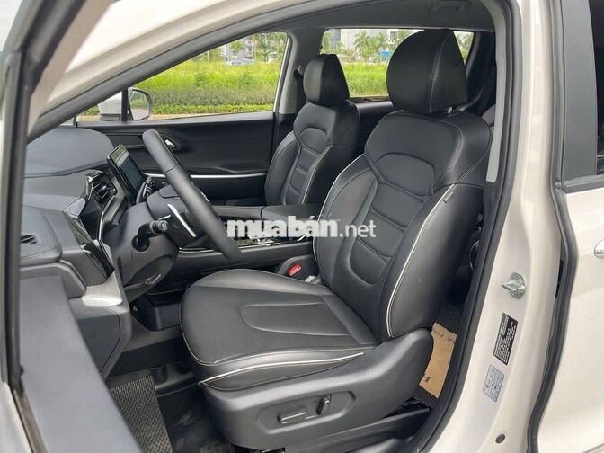 Hyundai Custin 1.5T tiêu chuẩn 2023 Trắng 48000 km
