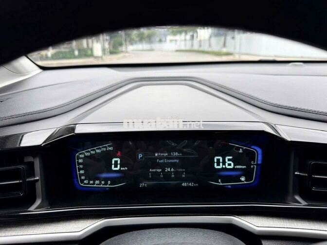 Hyundai Custin 1.5T tiêu chuẩn 2023 Trắng 48000 km