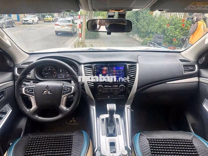 Pajero sport 2019 máy dầu 1 cầu siêu đẹp