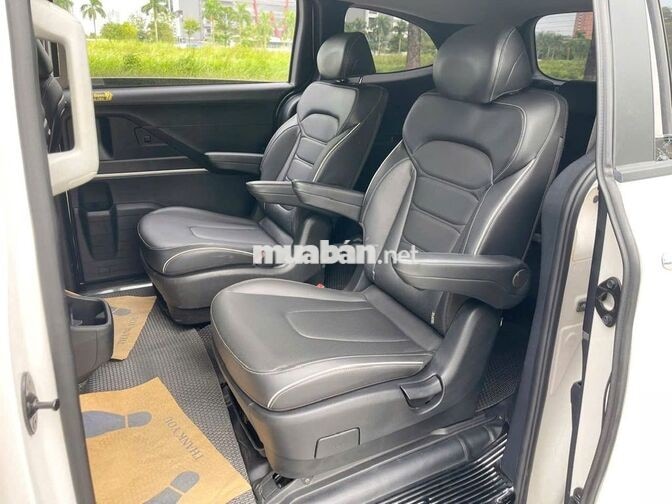 Hyundai Custin 1.5T tiêu chuẩn 2023 Trắng 48000 km