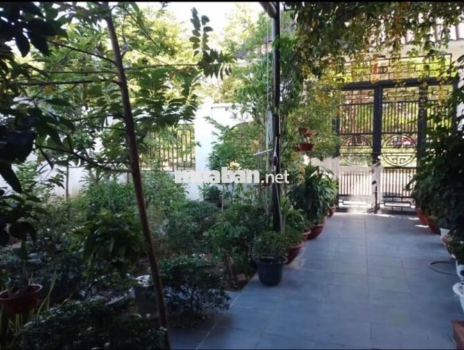 CHO THUÊ NHÀ SÂN VƯỜN 4PN  KHU BIỆT THỰ NAM NHA TRANG 27 TRIỆU/THÁNG