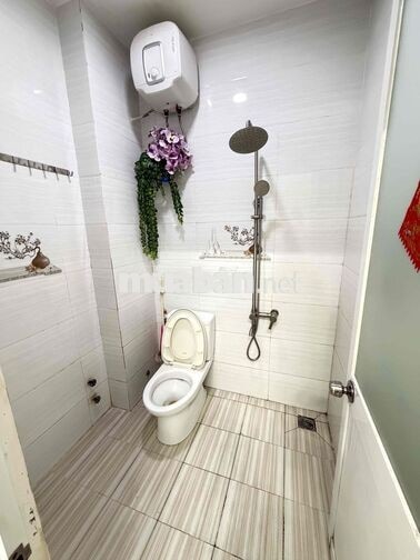 Nhà Có Máy Lạnh 4x12m 1Lầu (2PN 2WC) Hẻm 5m. NGUYỄN SƠN. TÂN PHÚ