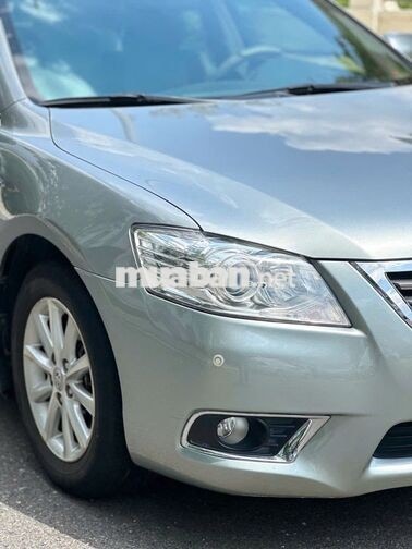 Toyota Camry 2.4G AT 2011 Ghi Xám