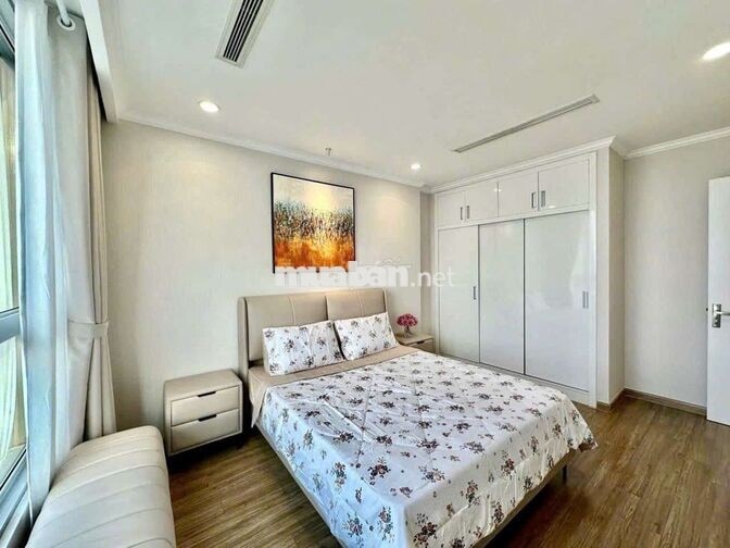 Bán căn góc 108.7m2, 3PN, 3WC, Landmark 4, Vinhomes Central Park 