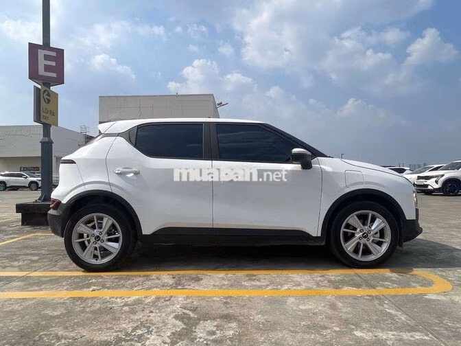 VinFast VF5 Trắng Điện 2026 16000 km