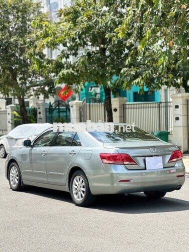 Toyota Camry 2.4G AT 2011 Ghi Xám
