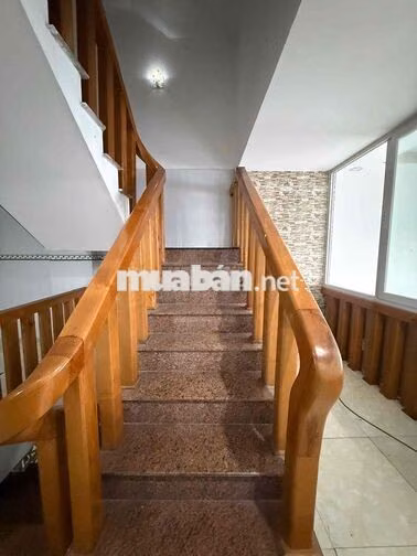 cho thuê nhà Nguyên căn Mat tiền Hà Huy Giáp