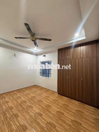 cho thuê nhà Nguyên căn Mat tiền Hà Huy Giáp