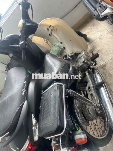 Honda Cub Cổ điển Đen