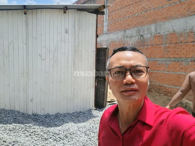 HM CẠNH Q12 ĐẤT FULL THỔ CƯ DT 5 X 20 - GIÁ 2.7 TỶ GL